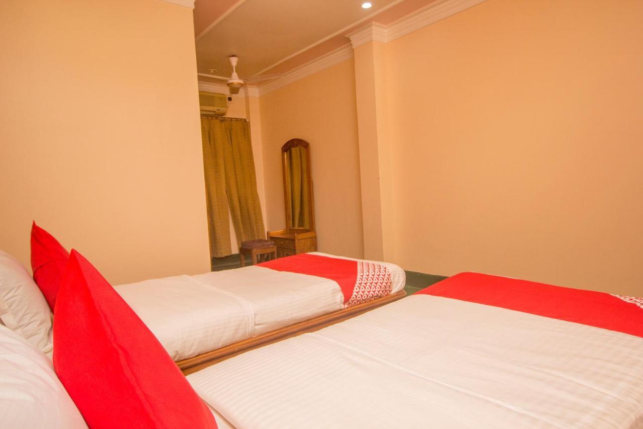 Oyo 48133 Hotel Payel Malda Exterior photo