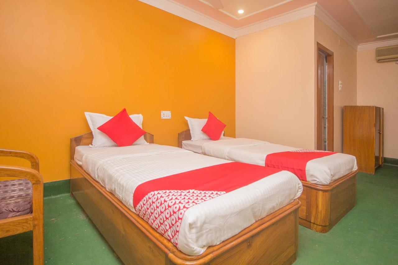 Oyo 48133 Hotel Payel Malda Exterior photo